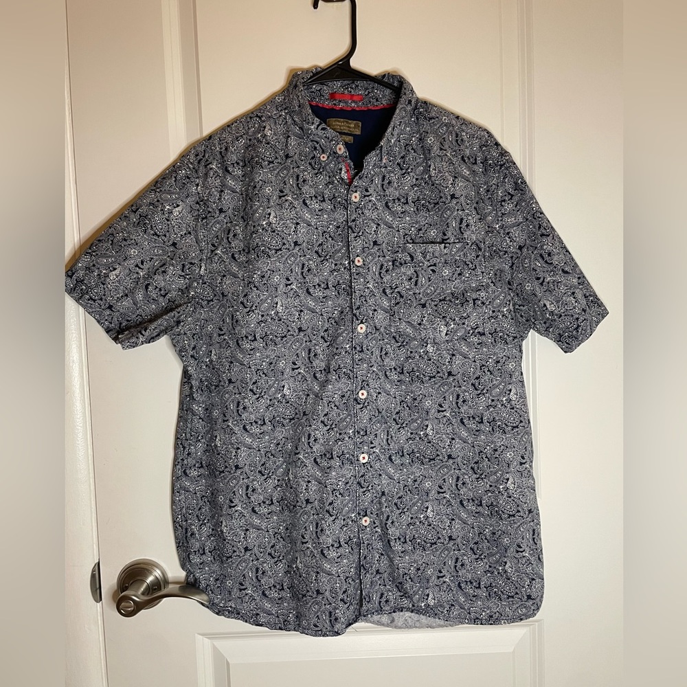 Men's Short Sleeve Button-Down
